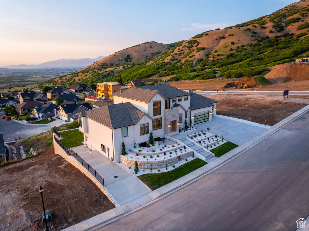 View from above of property featuring mountains