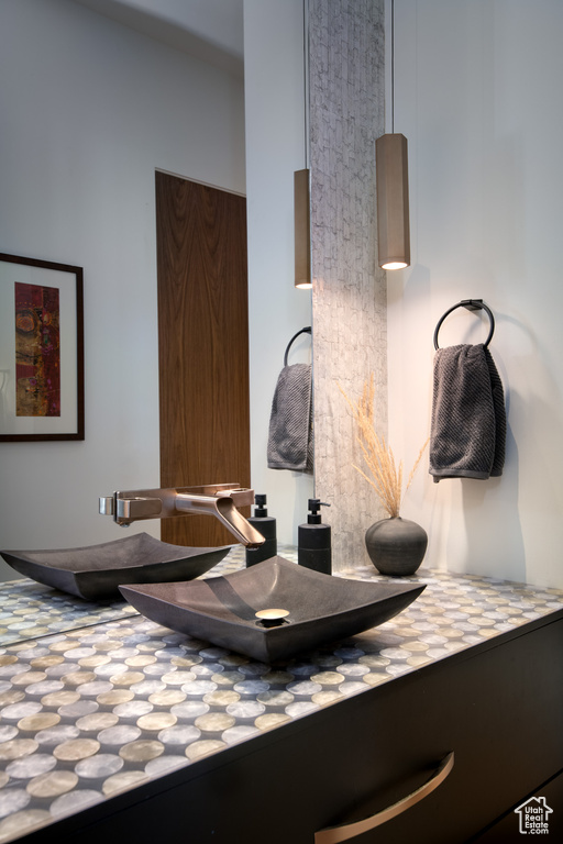 Detailed view of a sink