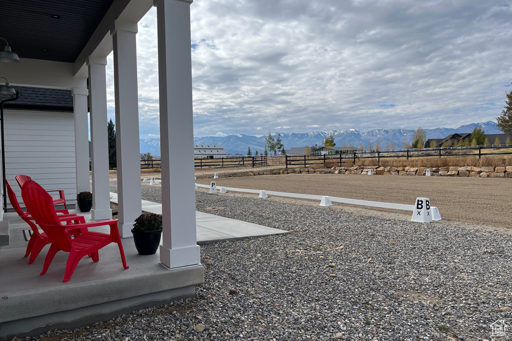 View of yard with a mountain view