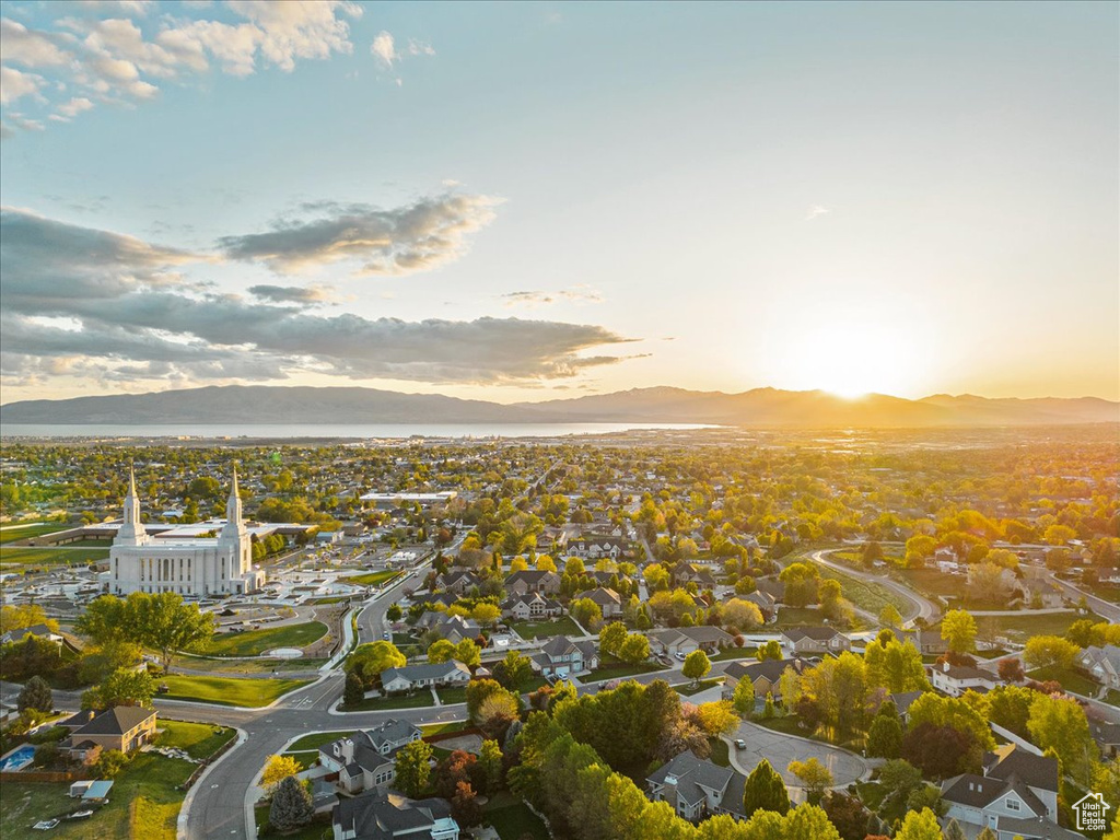 Aerial view at dusk with a mountain view