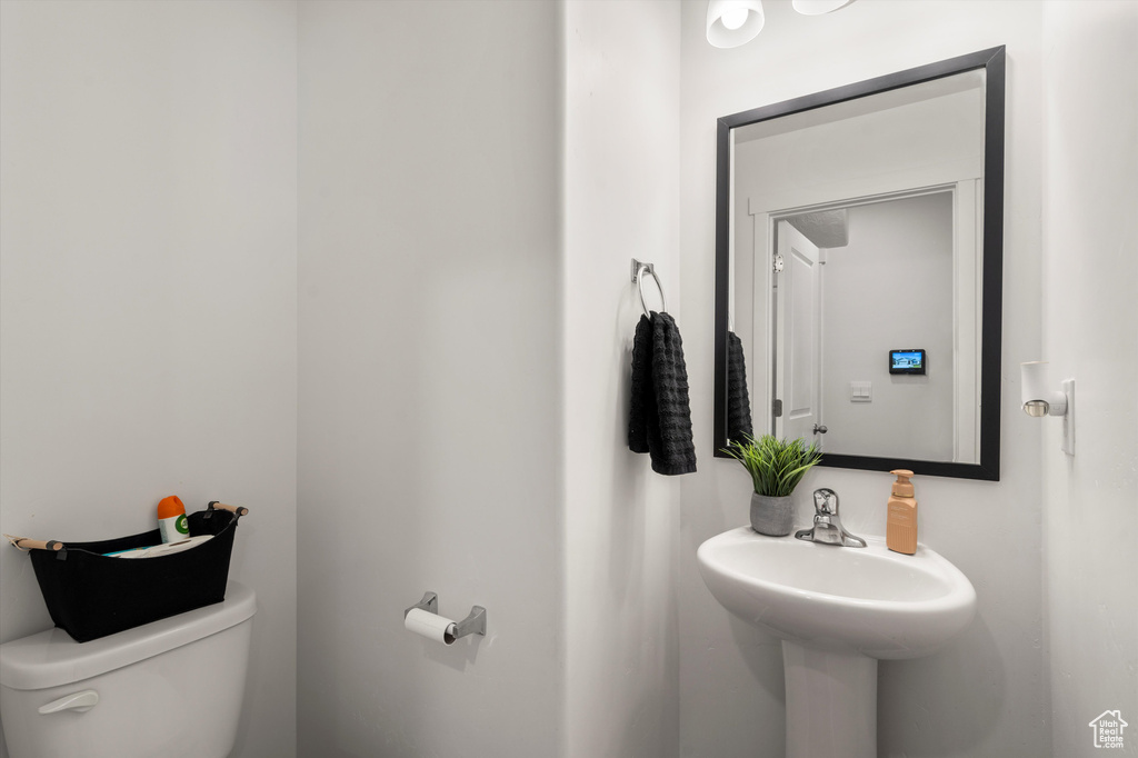 Bathroom featuring toilet
