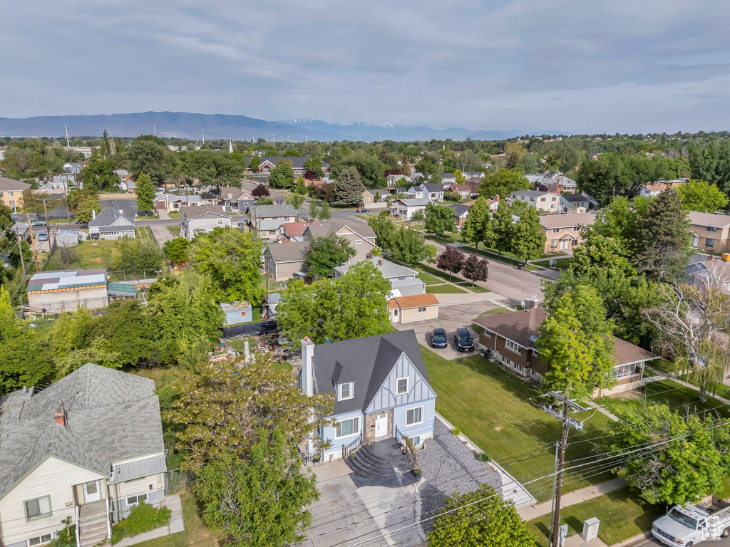 Aerial view of residential area with mountains