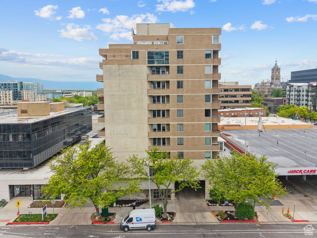 View of property with a view of city