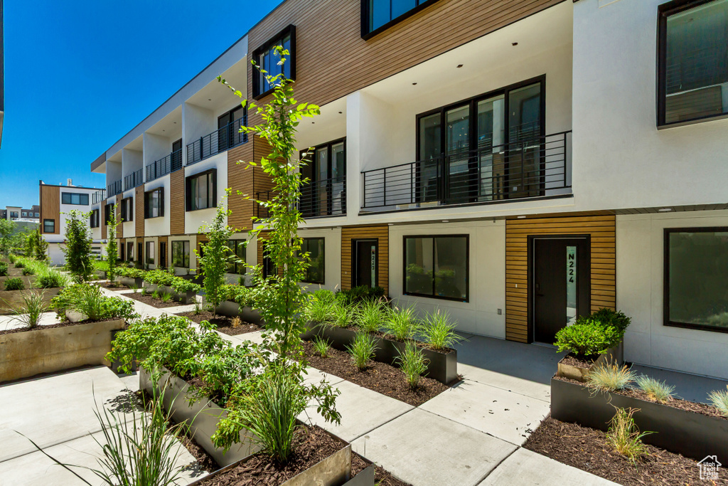 View of property featuring a residential view