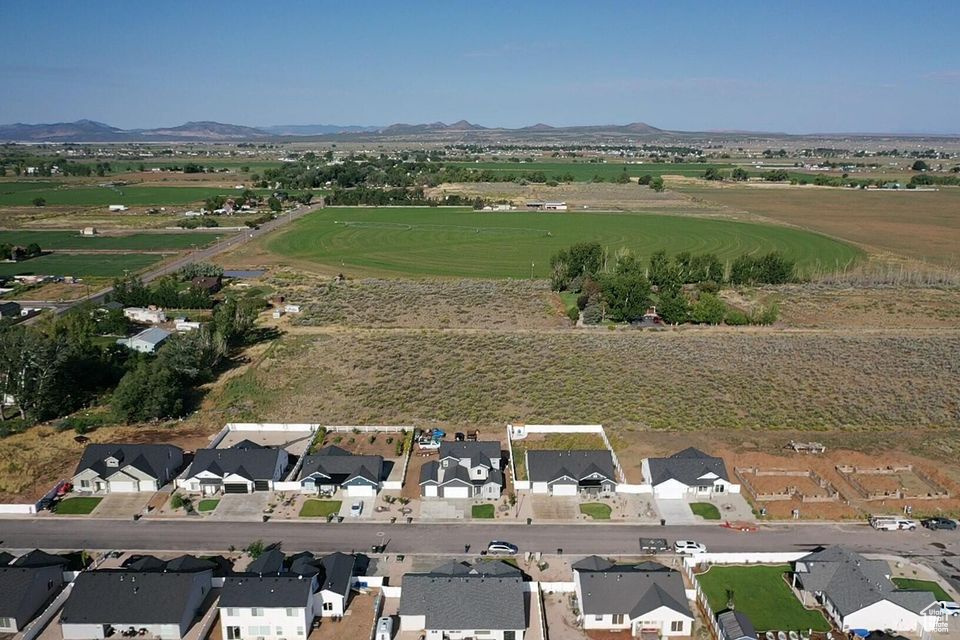 4883 N 10 E Enoch, UT 84721