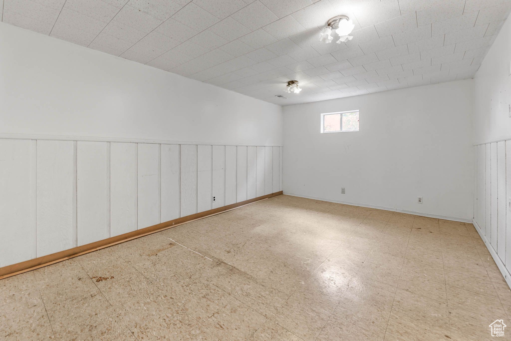 Unfurnished room with tile patterned floors