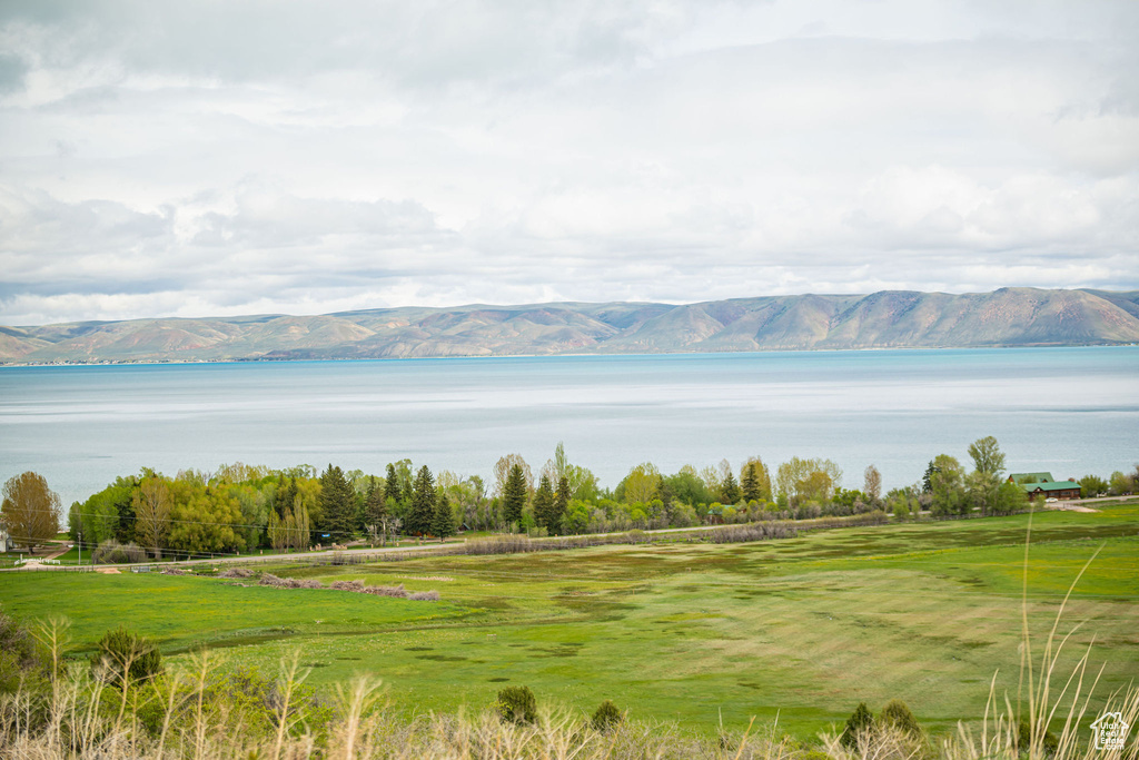 Water view featuring a mountainous background