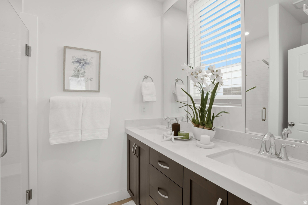 4584 W DAYBREAK RIM WAY South Jordan, UT 84009