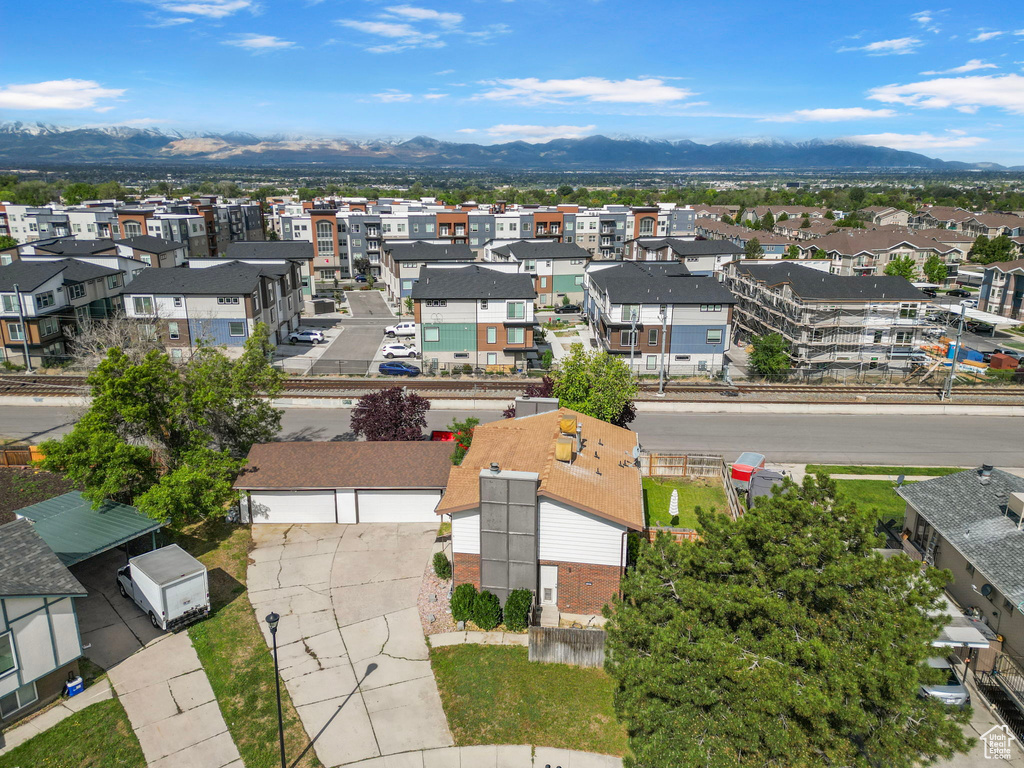 Aerial perspective of suburban area with mountains