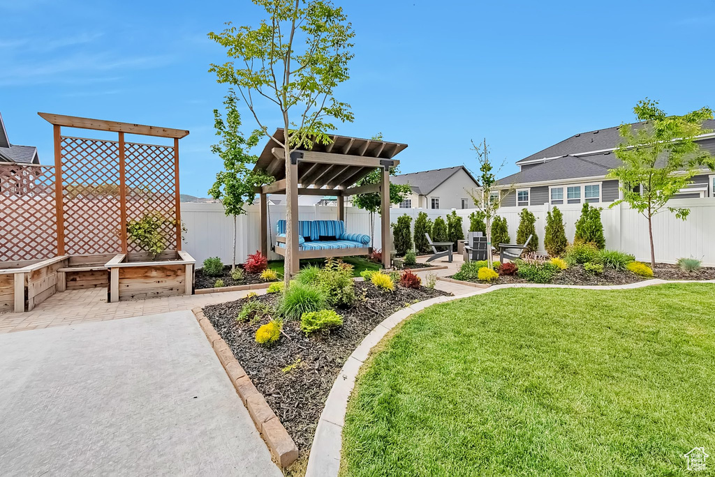 View of yard featuring a patio area