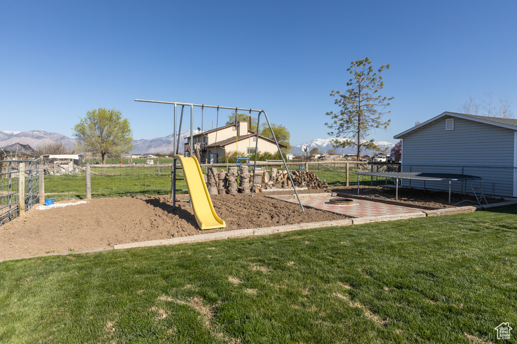 View of play area with a mountain view