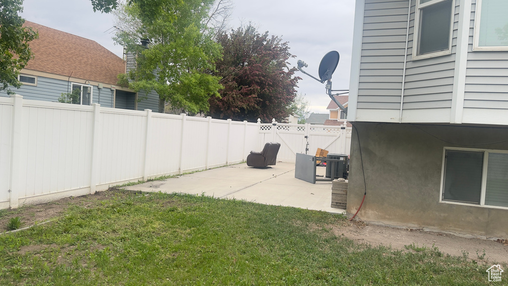 View of yard featuring a patio