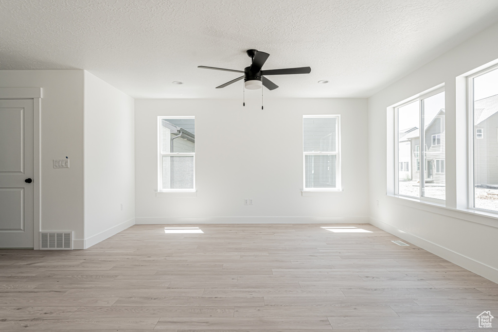 Photo 5 for MLS #2086449 at 1077 N 3685 West #252