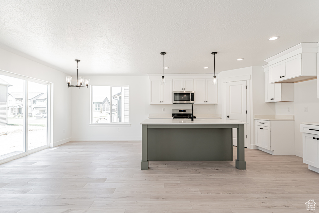 Photo 6 for MLS #2086449 at 1077 N 3685 West #252