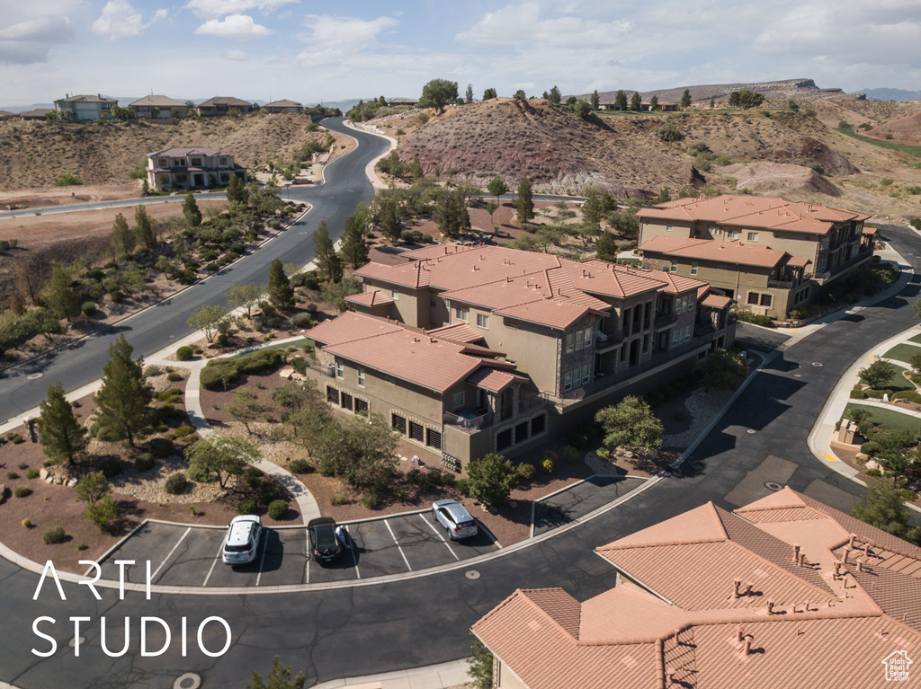 Aerial overview of property\\\\\\\'s location with mountains