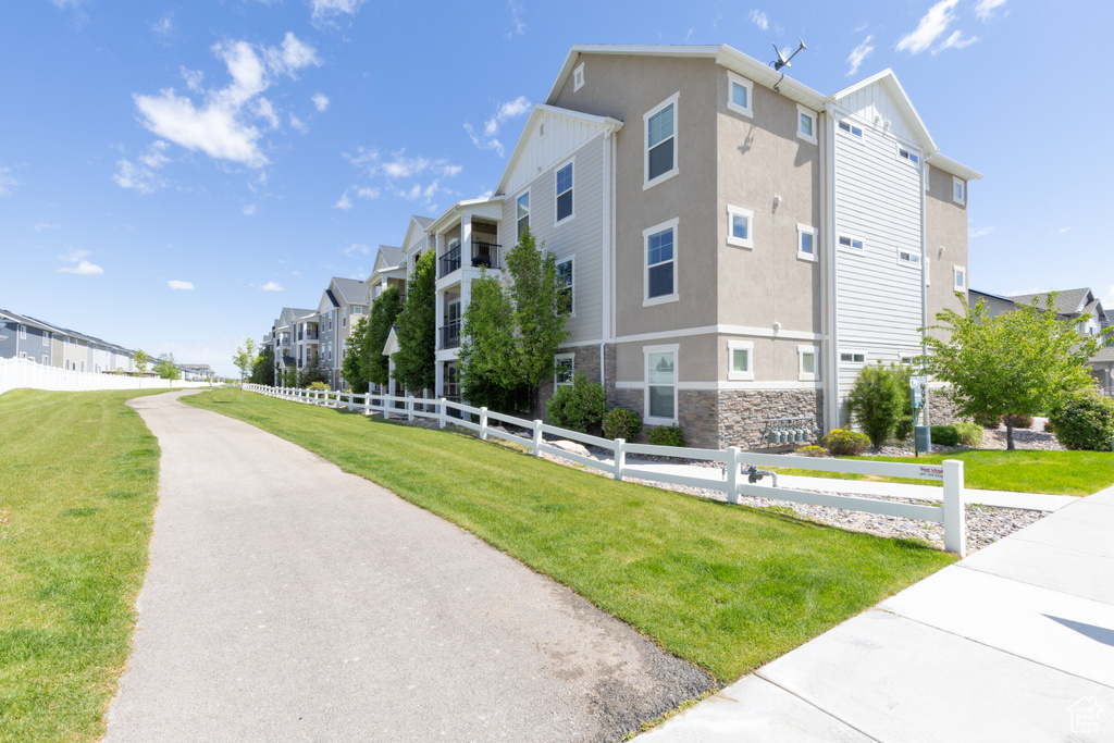 View of building exterior featuring a residential view