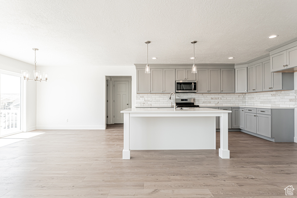 1549 W BOSEMAN WAY #601 Saratoga Springs, UT 84045