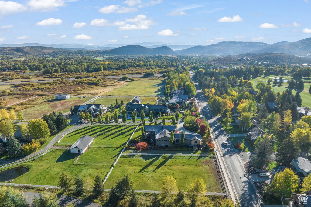 Aerial view of property's location with mountains