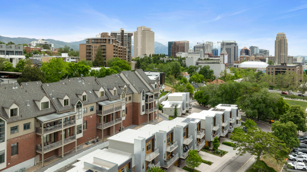 View of city featuring a mountain backdrop
