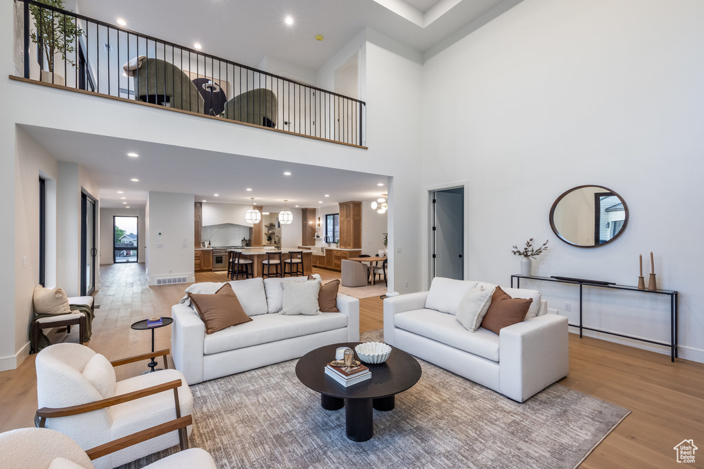 3685 S CRAIG CIR Salt Lake City, UT 84109