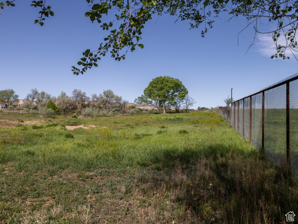 3870 S 2500 E Vernal, UT 84078