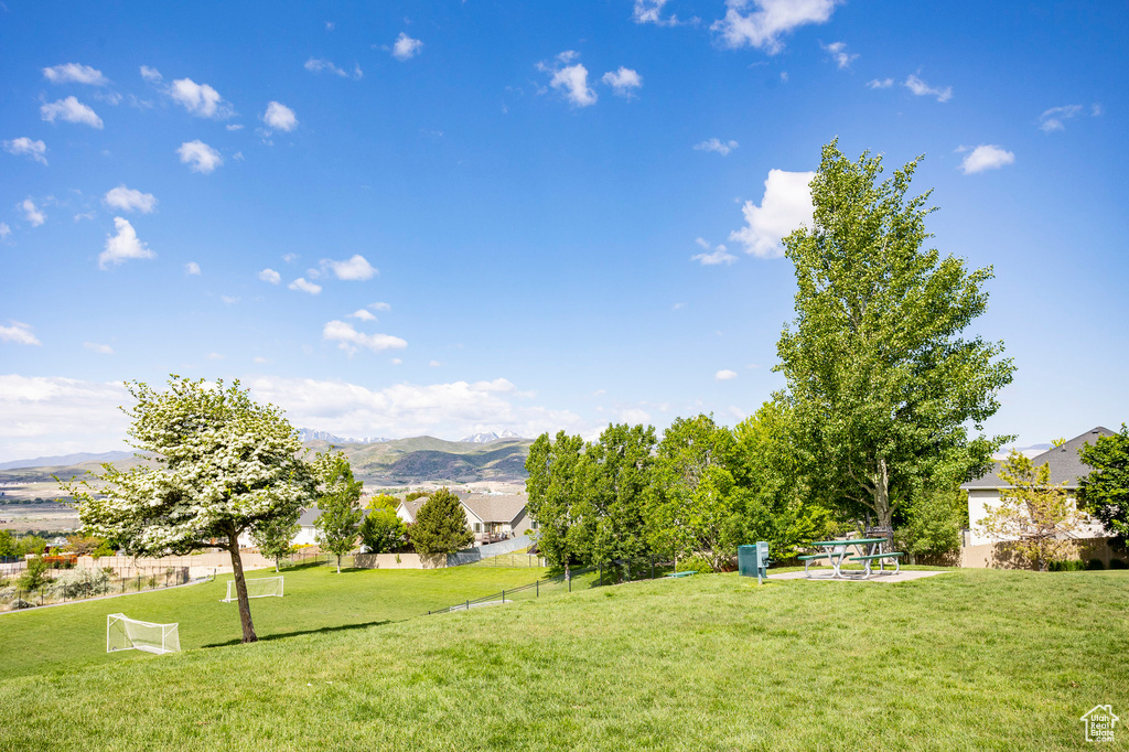 View of yard with a mountain view