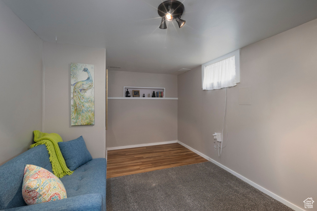 Unfurnished room with carpet floors and baseboards