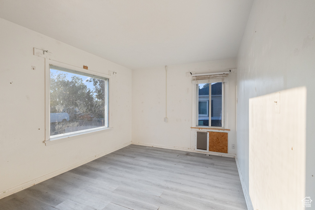 Photo 32 for MLS #2086583 at 142 N Pinehurst Ave