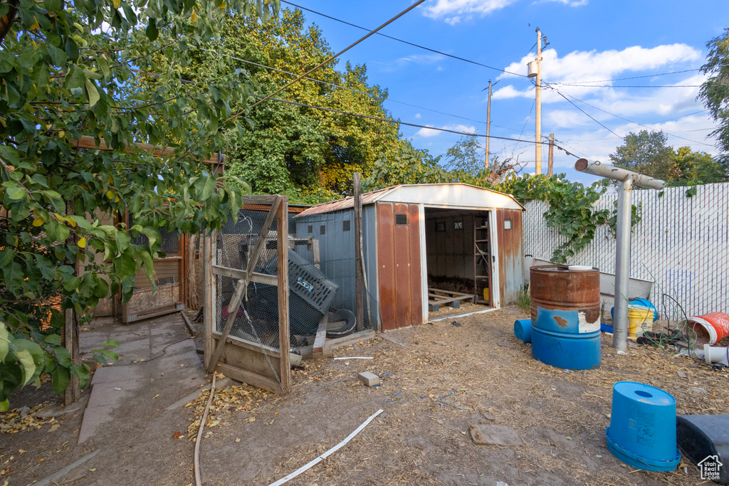 Photo 45 for MLS #2086583 at 142 N Pinehurst Ave