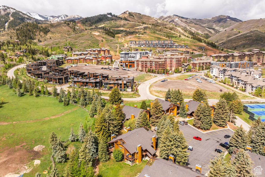 Bird's eye view of a mountainous background