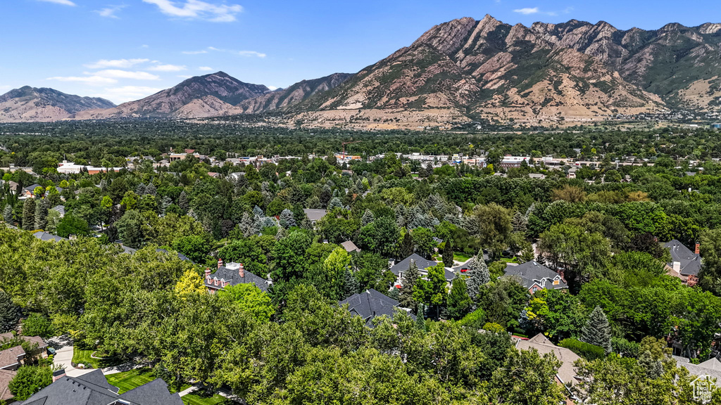 6331 S SHENANDOAH AVE Salt Lake City, UT 84121