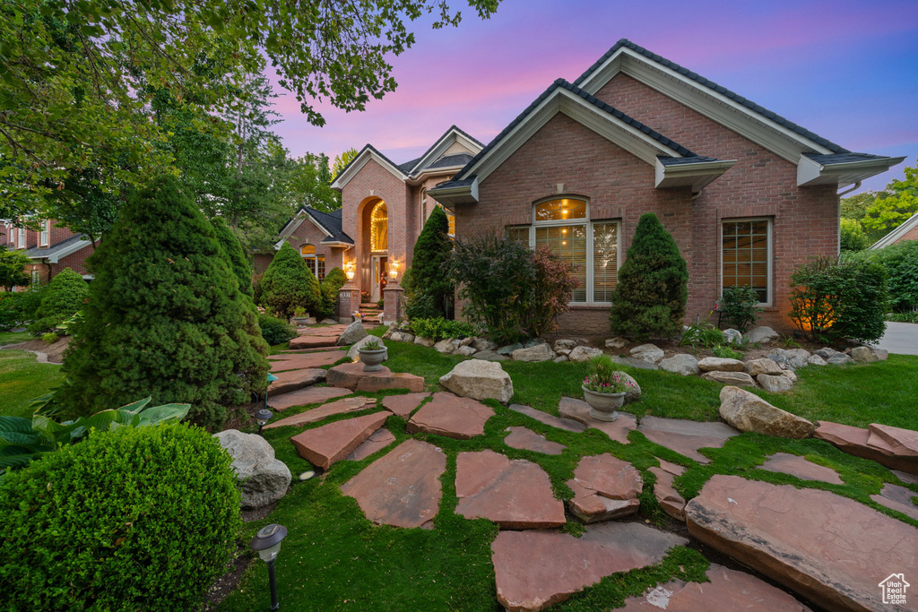6331 S SHENANDOAH AVE Salt Lake City, UT 84121