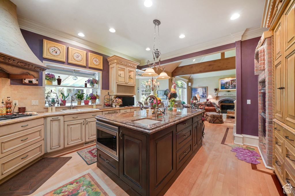 6331 S SHENANDOAH AVE Salt Lake City, UT 84121