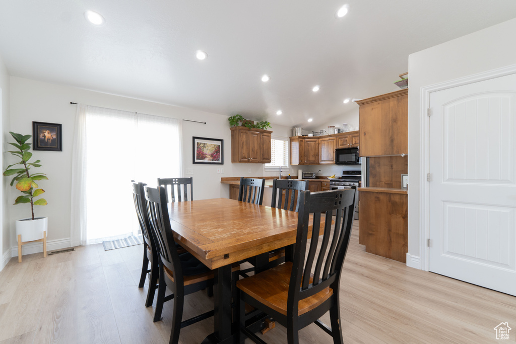 1234 S FIR AVE Roosevelt, UT 84066