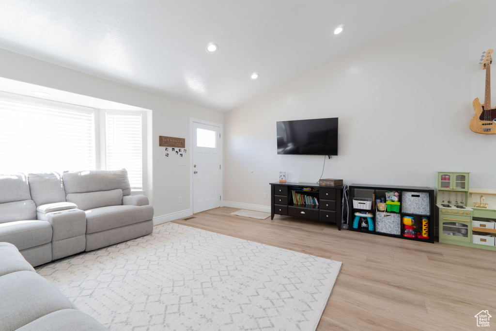 1234 S FIR AVE Roosevelt, UT 84066