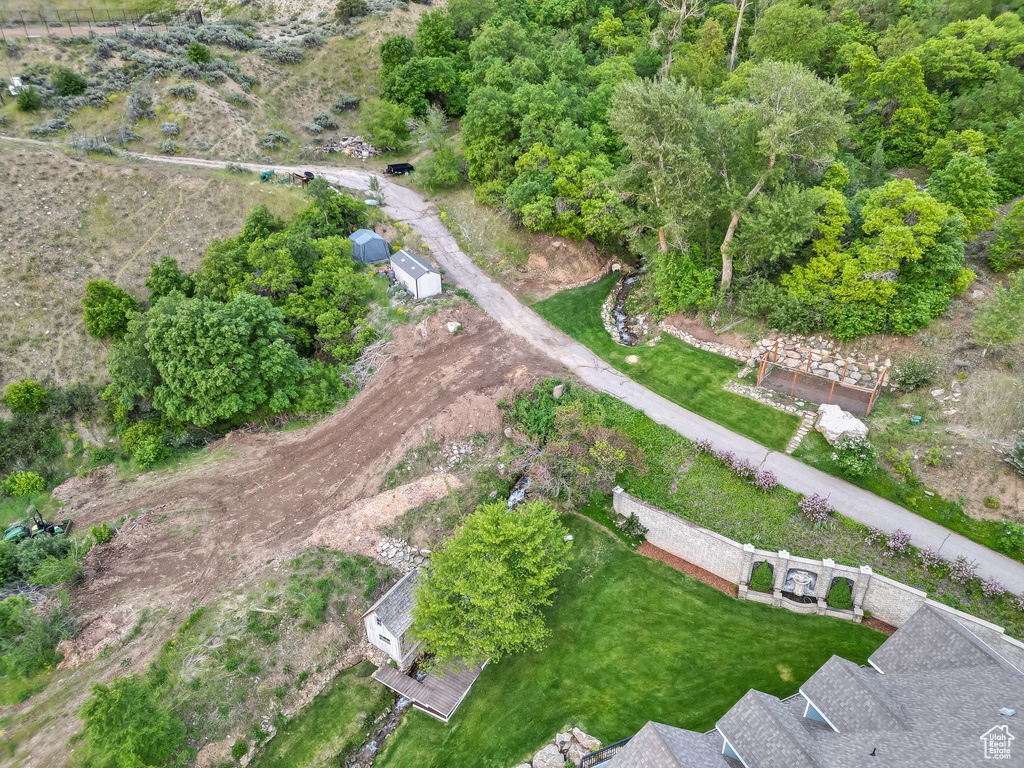 Aerial overview of property\\\\\\\'s location