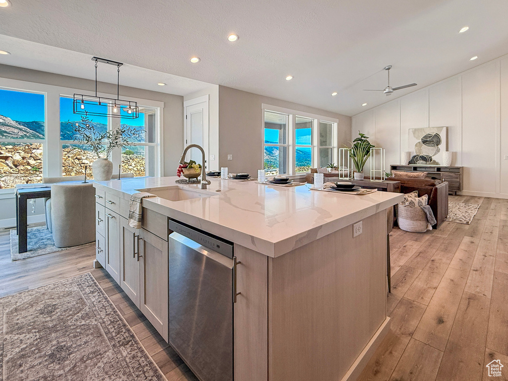 4280 N 100 E North Ogden, UT 84414