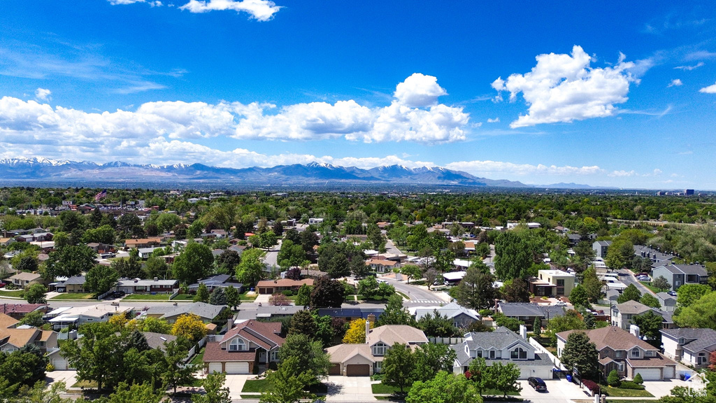 Aerial perspective of suburban area with mountains