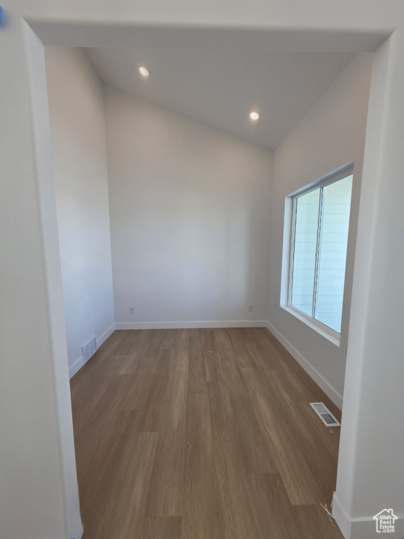 Photo 5 for MLS #2086772 at 368 E Stafford St #127