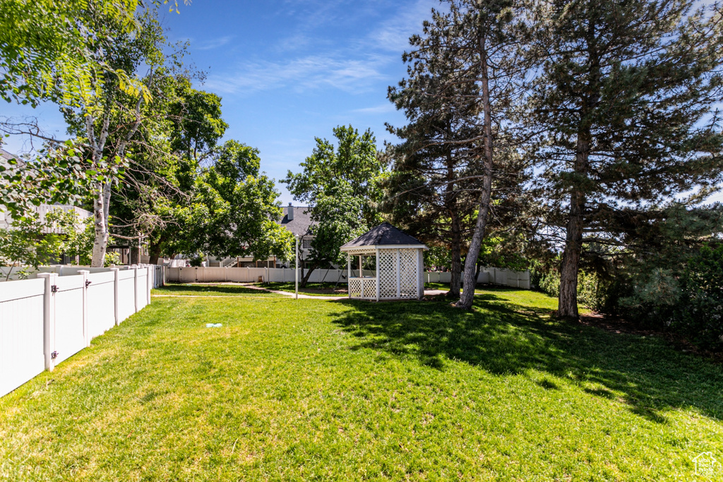 View of yard with a gazebo