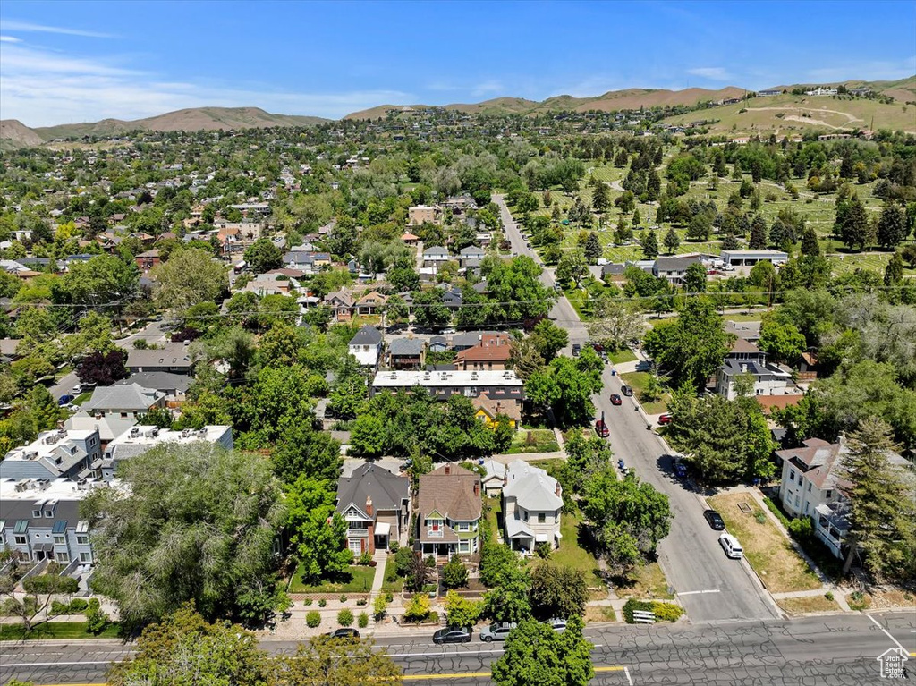 Aerial perspective of suburban area with mountains