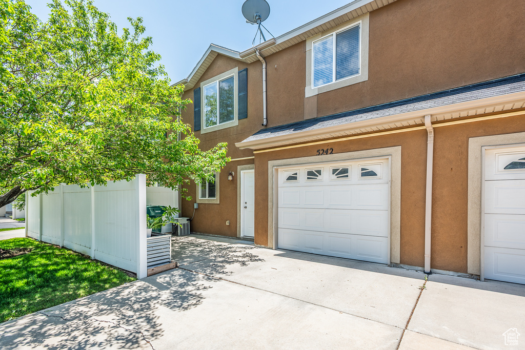 5242 W COOL WATER WAY West Jordan, UT 84081