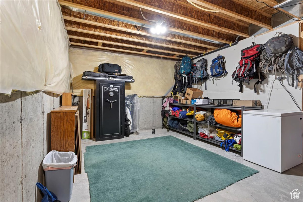 94 S WATERHOLE WAY Grantsville, UT 84029