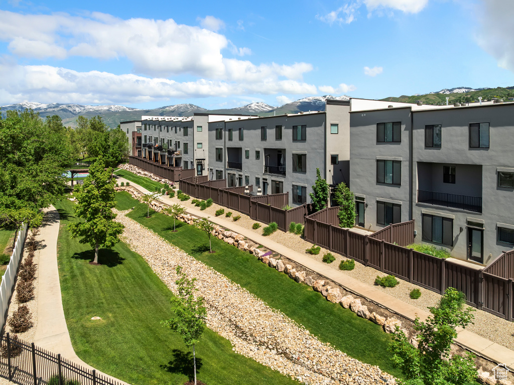Surrounding community featuring a mountain view