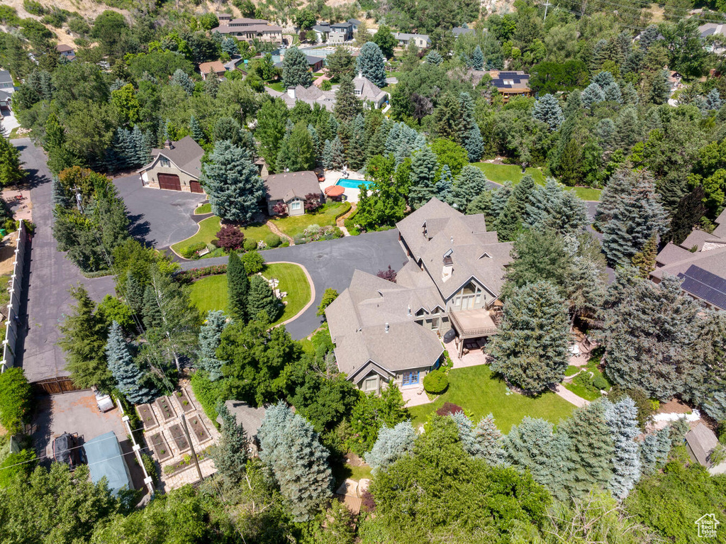 Bird\\\\\\\'s eye view with a residential view