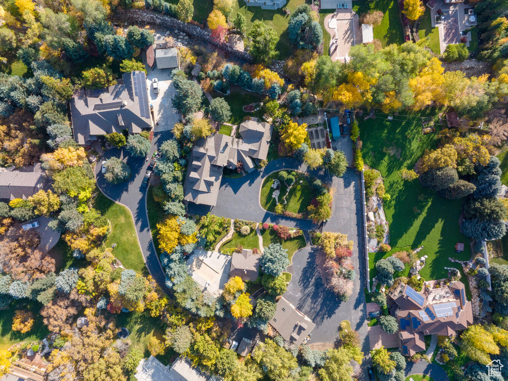 Birds eye view of property featuring a residential view