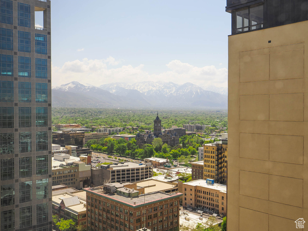 View of city featuring a mountain backdrop