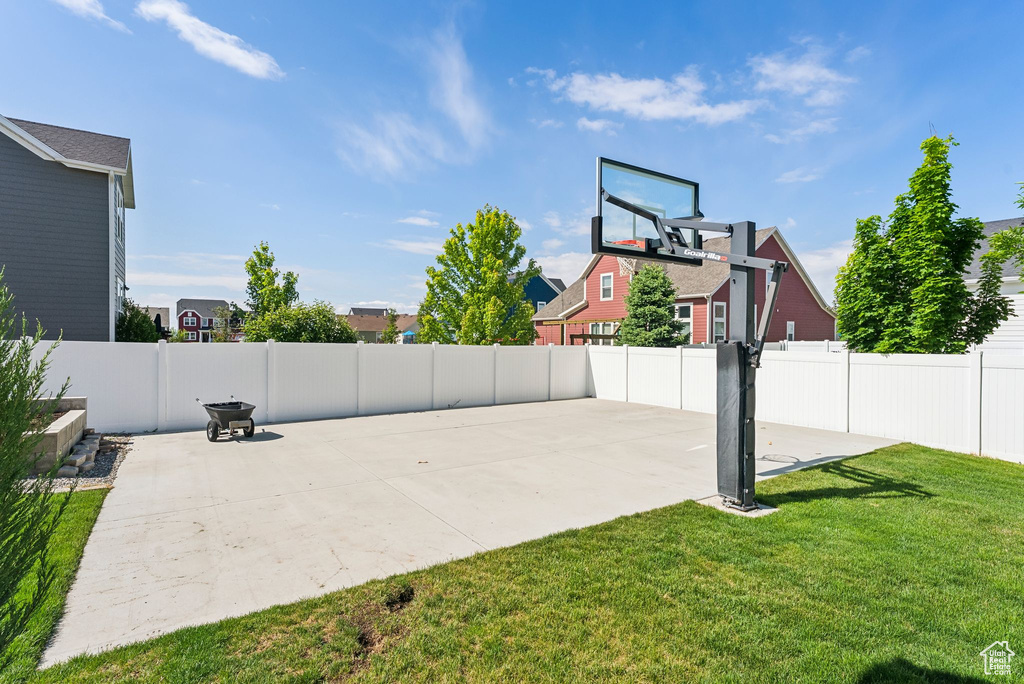 View of sport court with basketball court