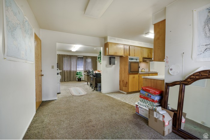 582 N VERNAL AVE AVE Vernal, UT 84078