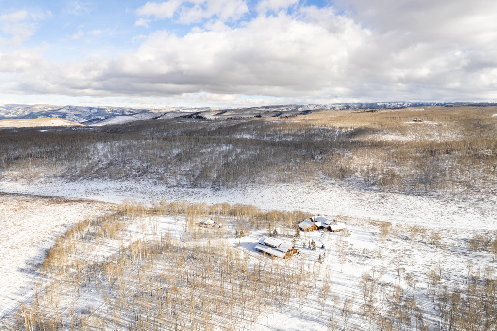 11042 E WILD ELK MDW Heber City, UT 84032